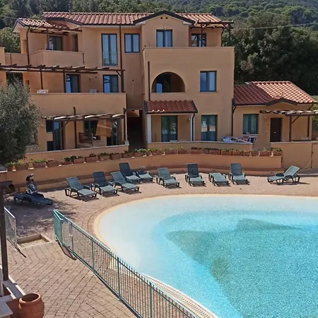 Al 4 Della Pergola